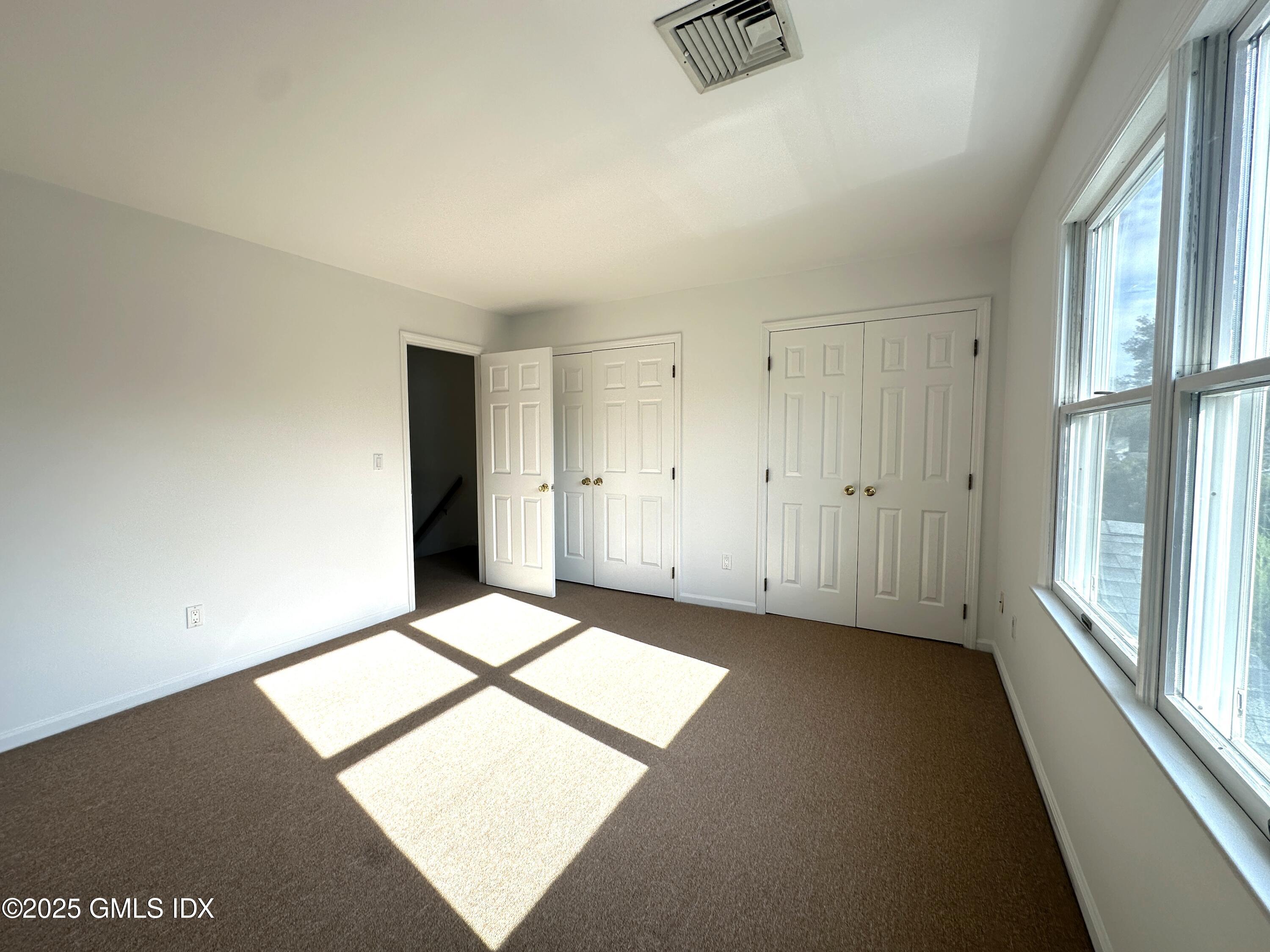 32 Decatur Street, 1