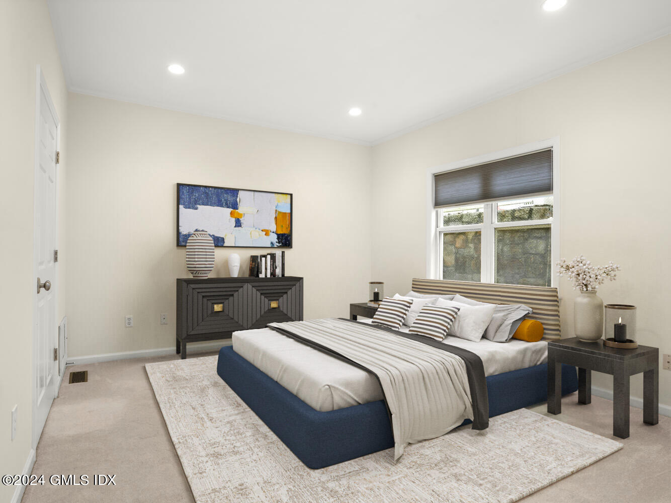 51 Forest Avenue, 113