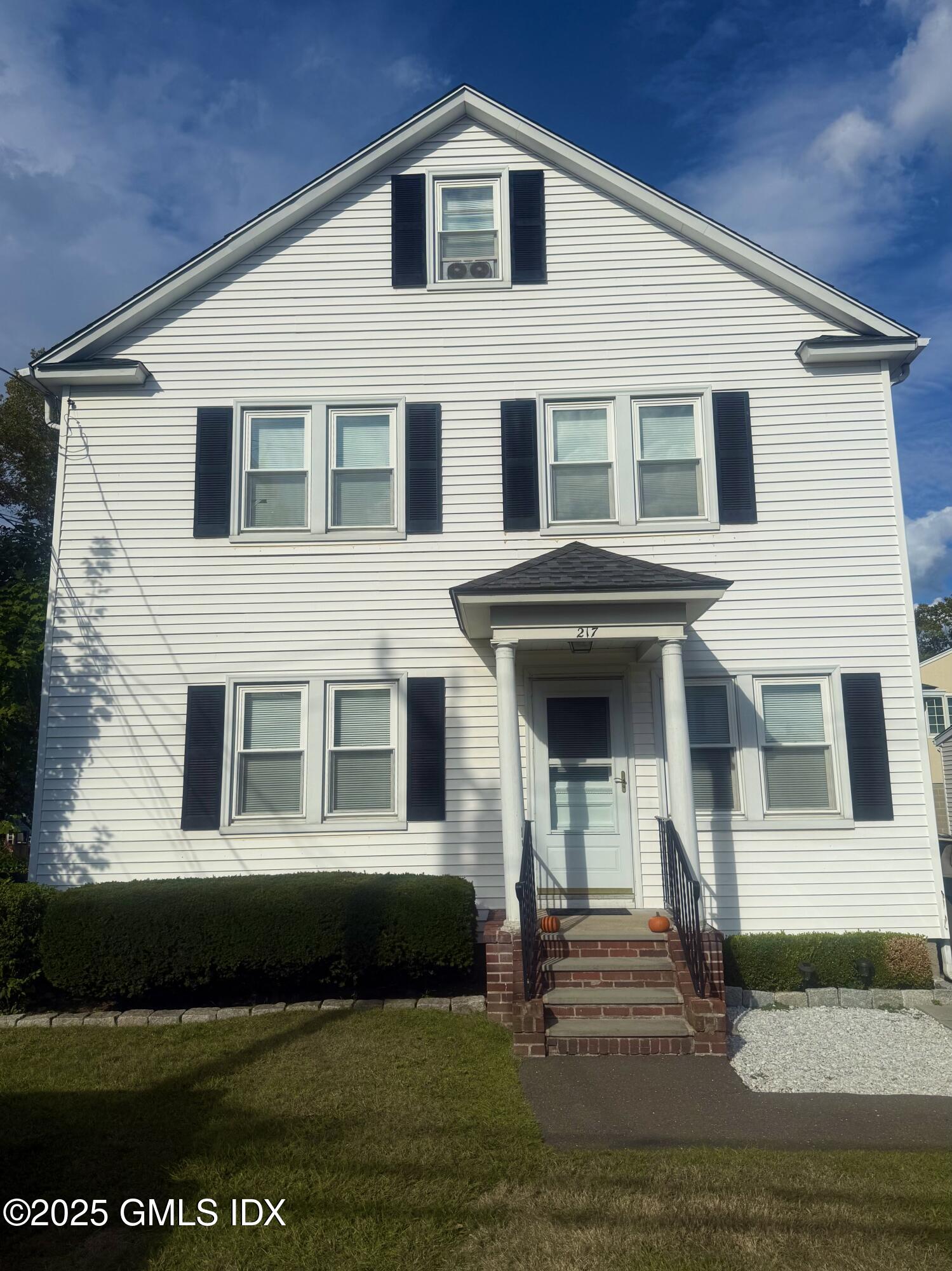 217 River Road Ext., Lower Level