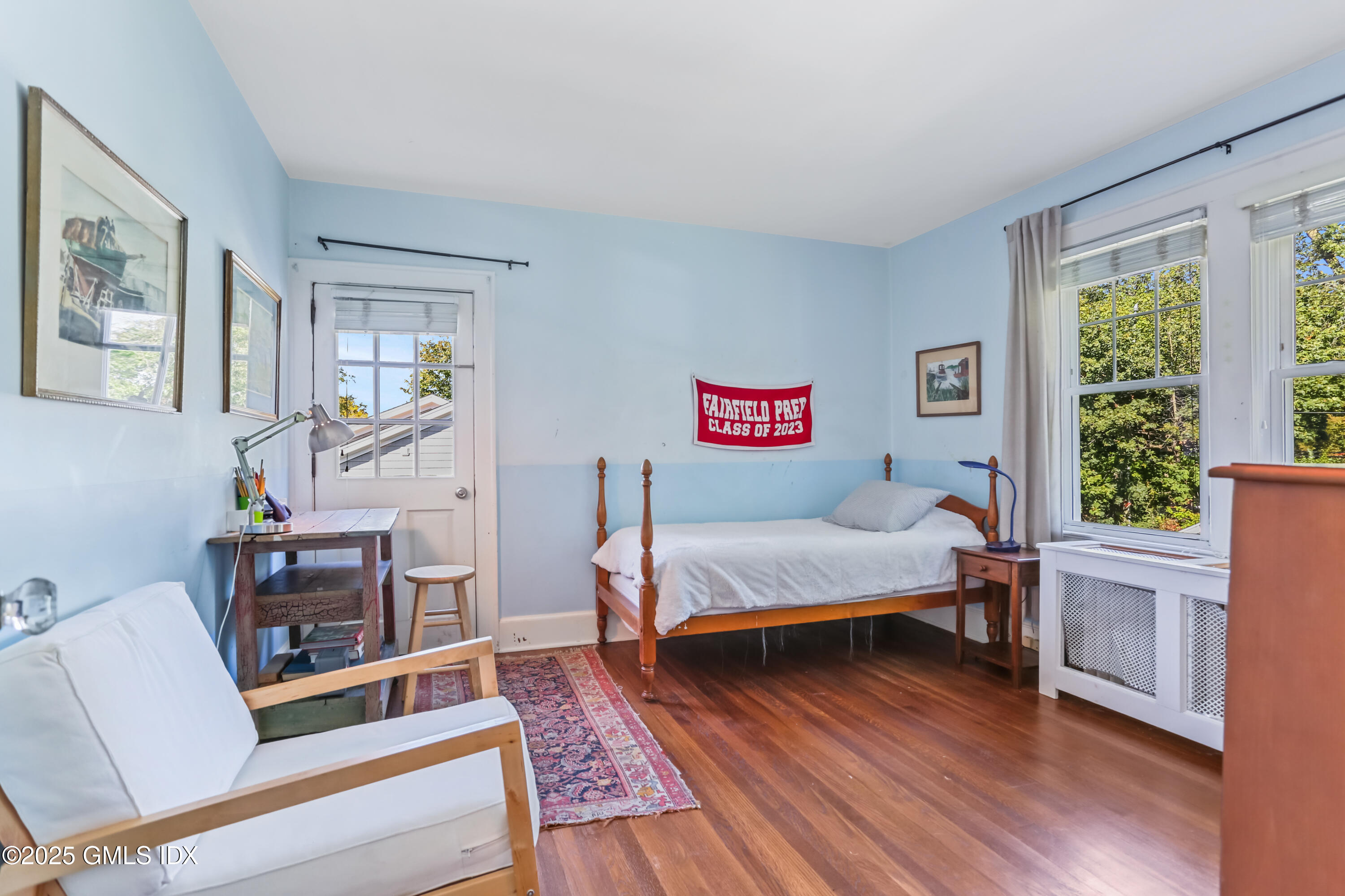 38 VAN RENSSELAER Avenue