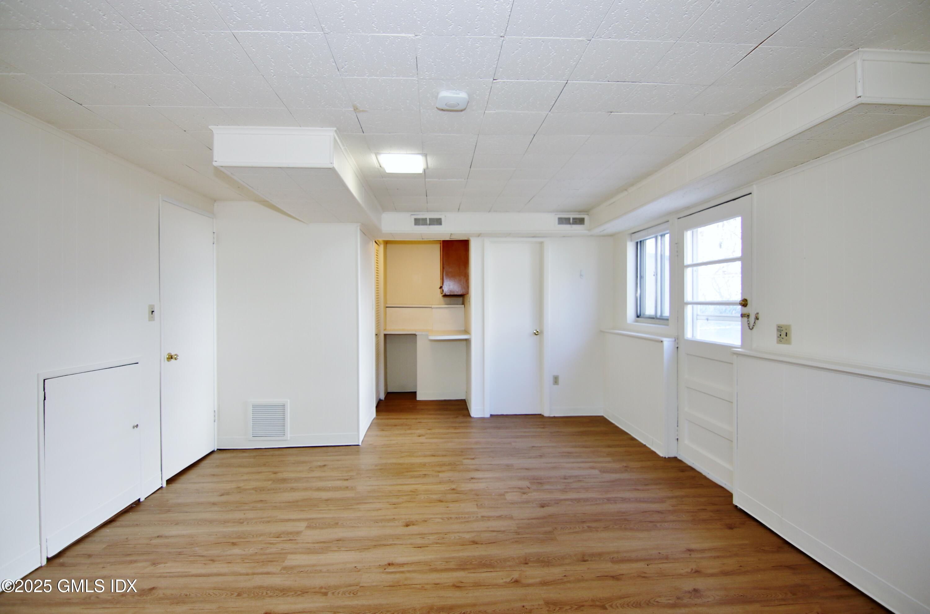 23 Amherst Road, Riverside