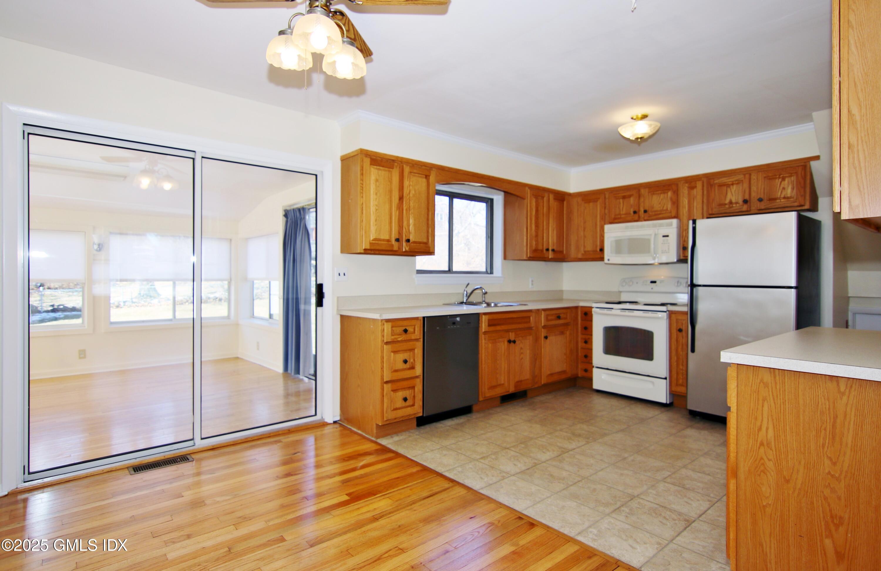 23 Amherst Road, Riverside