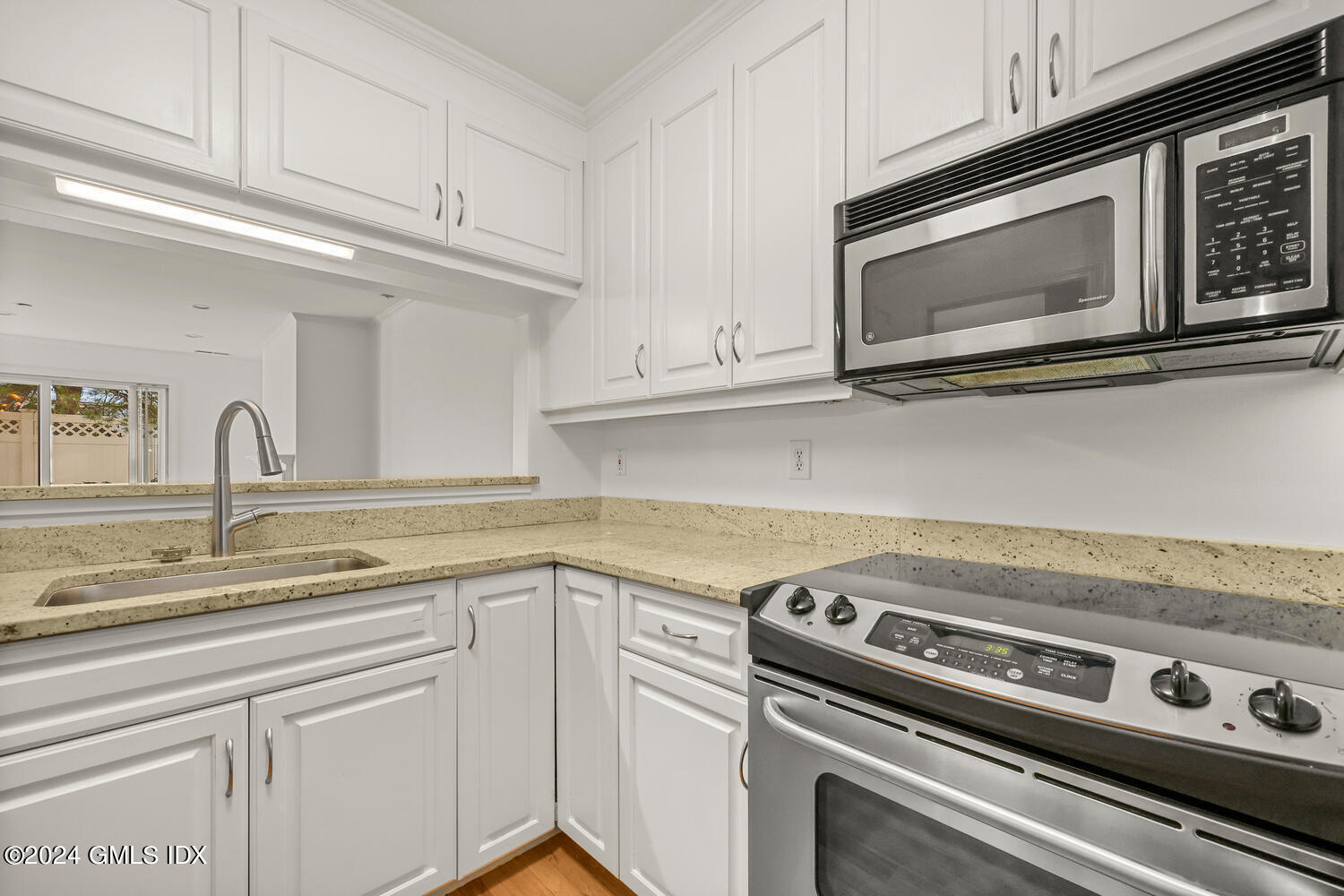 51 Forest Avenue, 82, Old Greenwich Unit: 82