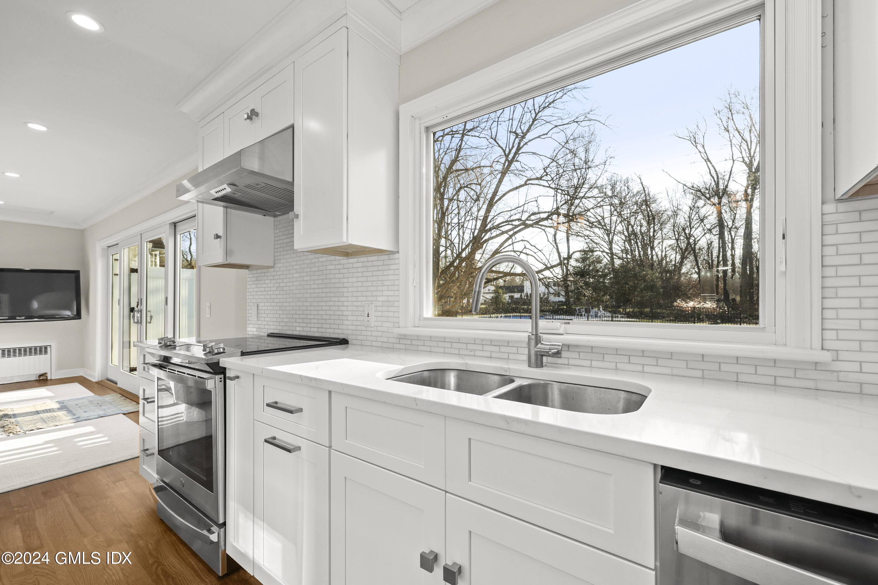 87 BARTINA Lane, Stamford