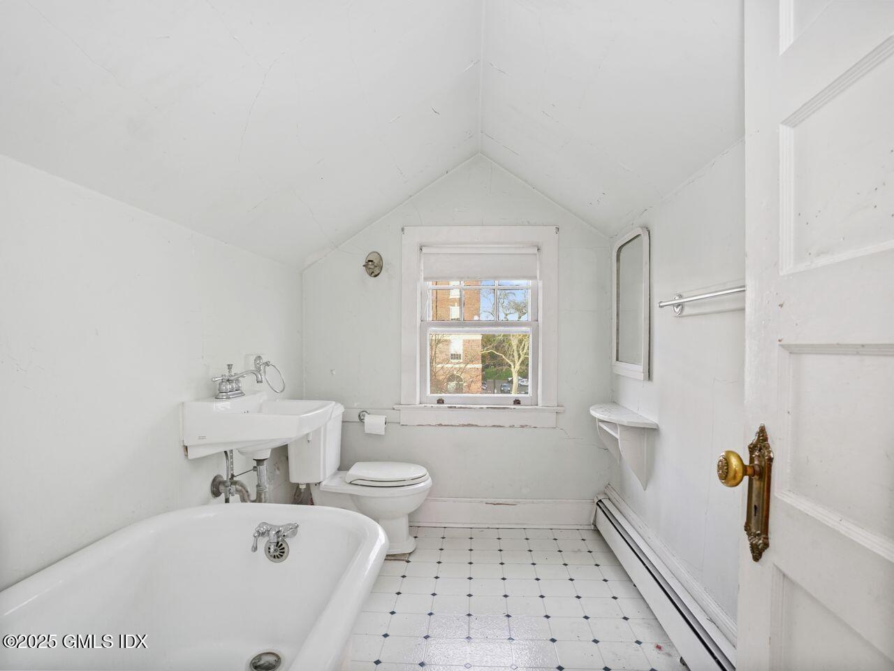 7 Sound View Terrace, Greenwich