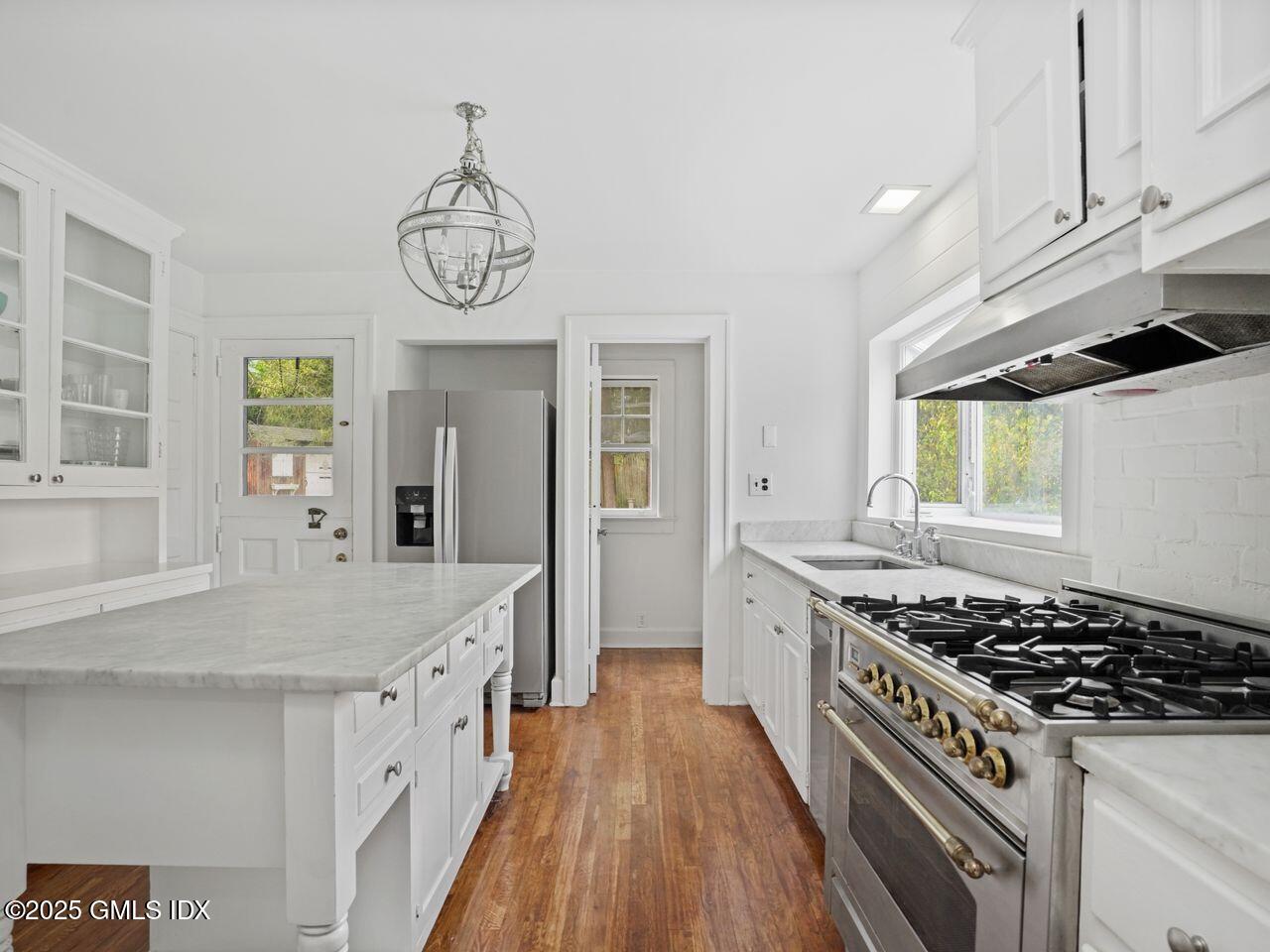 7 Sound View Terrace, Greenwich