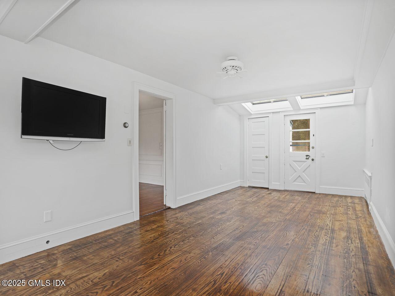 7 Sound View Terrace, Greenwich