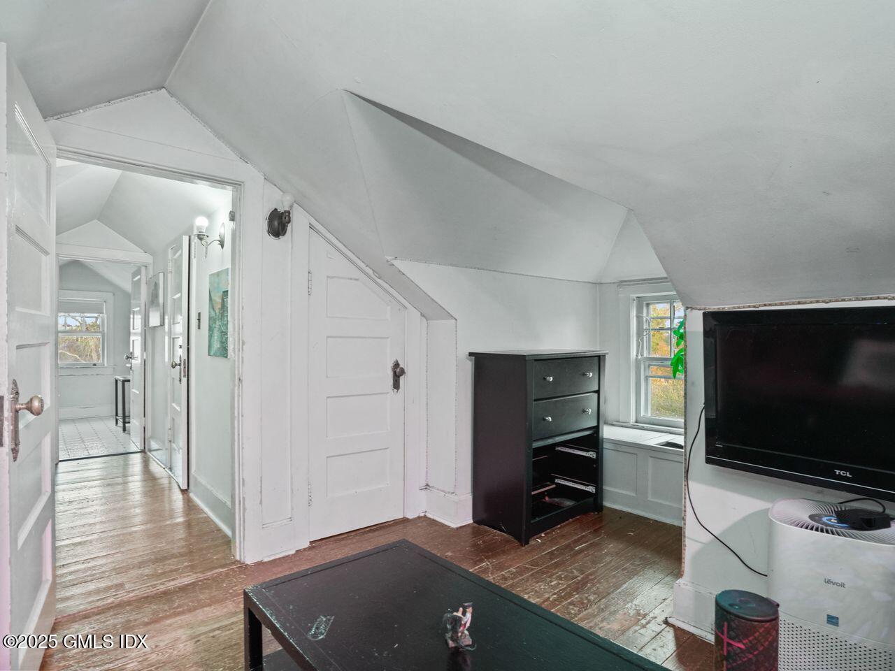 7 Sound View Terrace, Greenwich