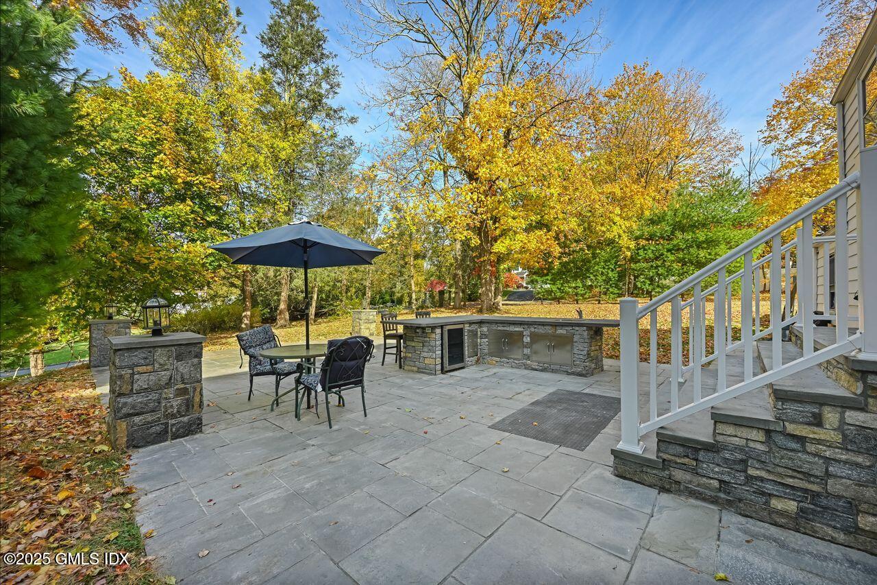 233 Palmer Hill Road