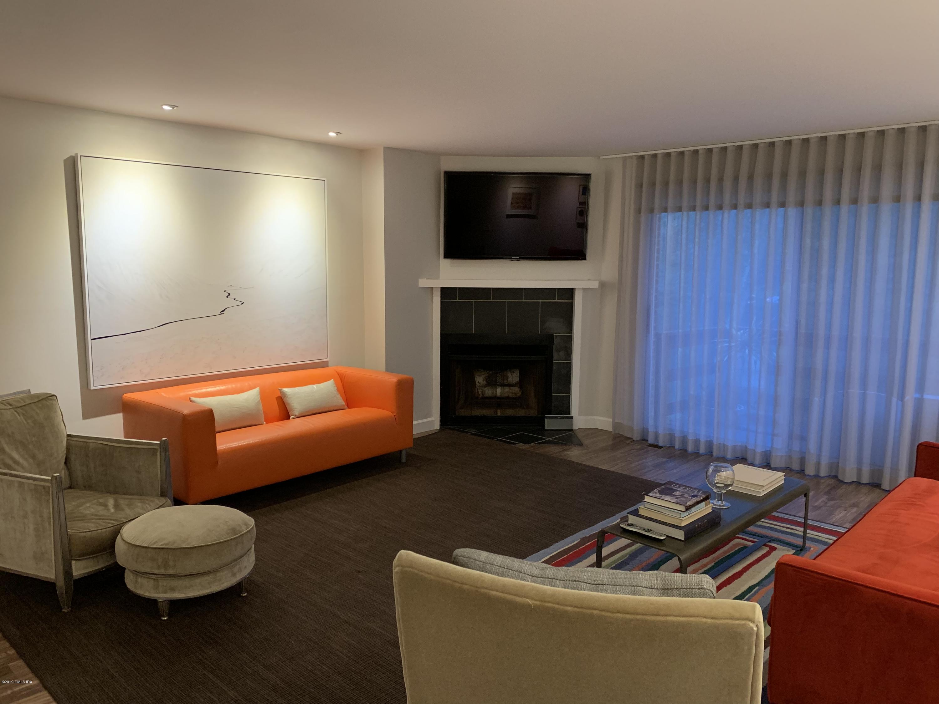 213 River Road Extension B