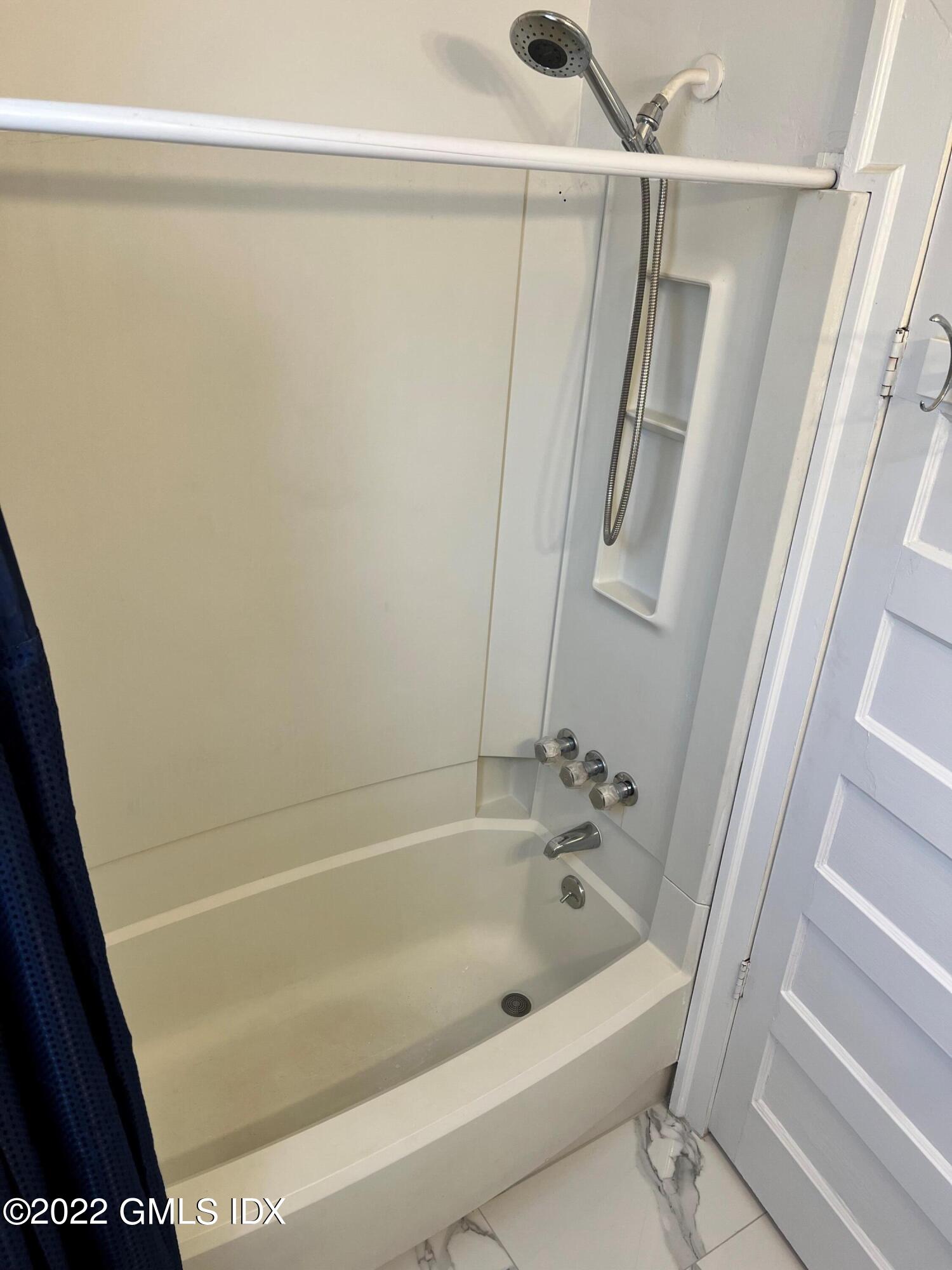 335 Greenwich Avenue Unit: 4