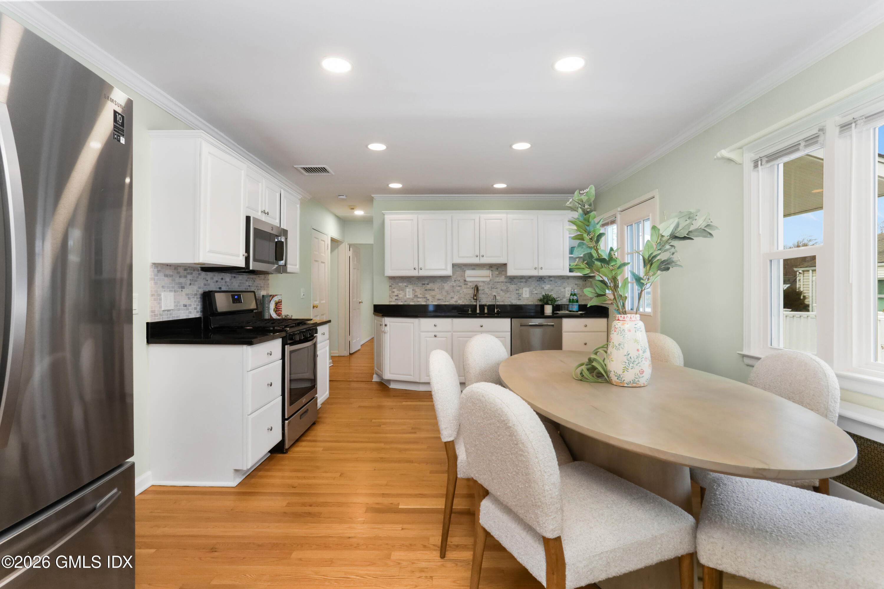 45 Sound Beach Avenue Extension