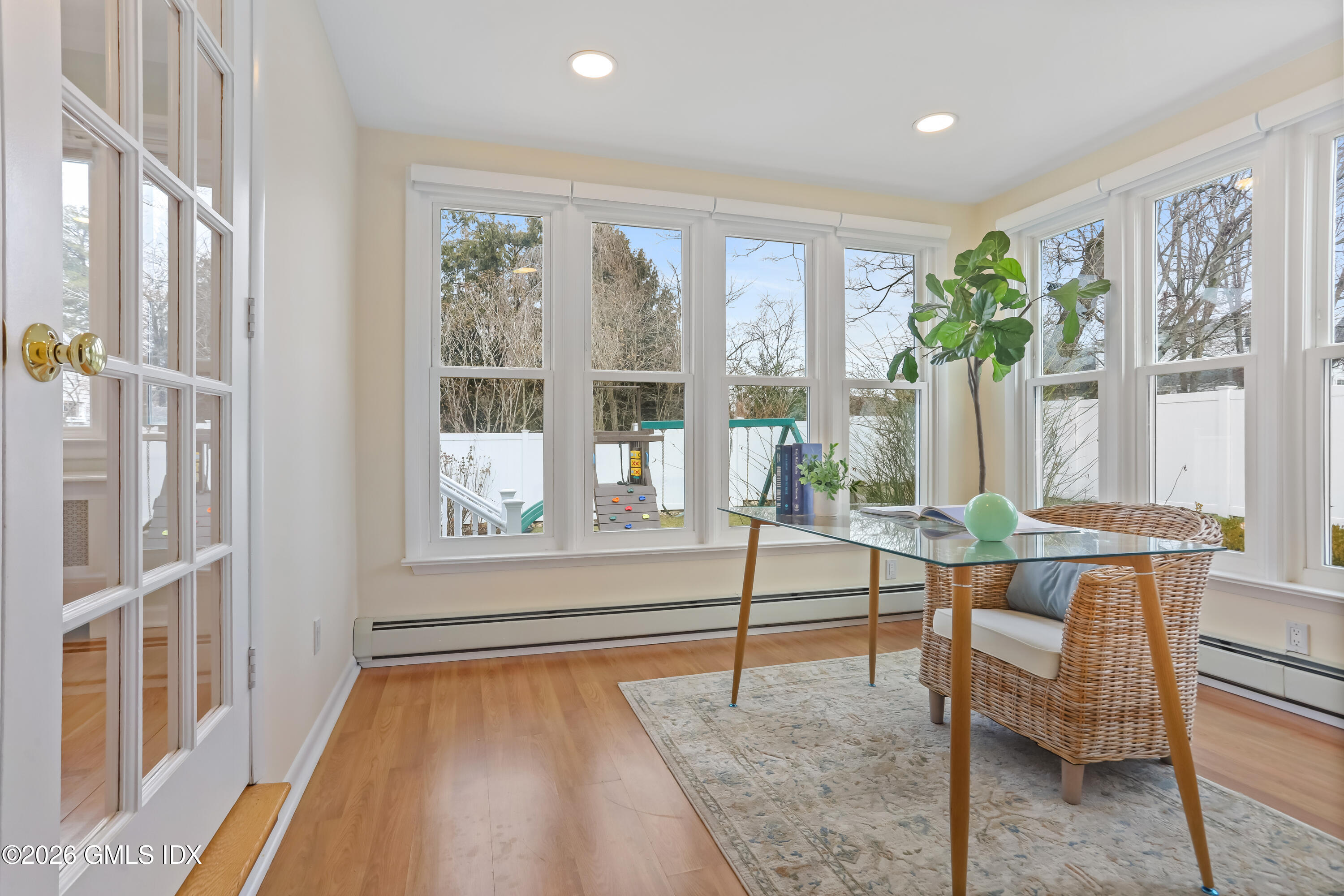 45 Sound Beach Avenue Extension