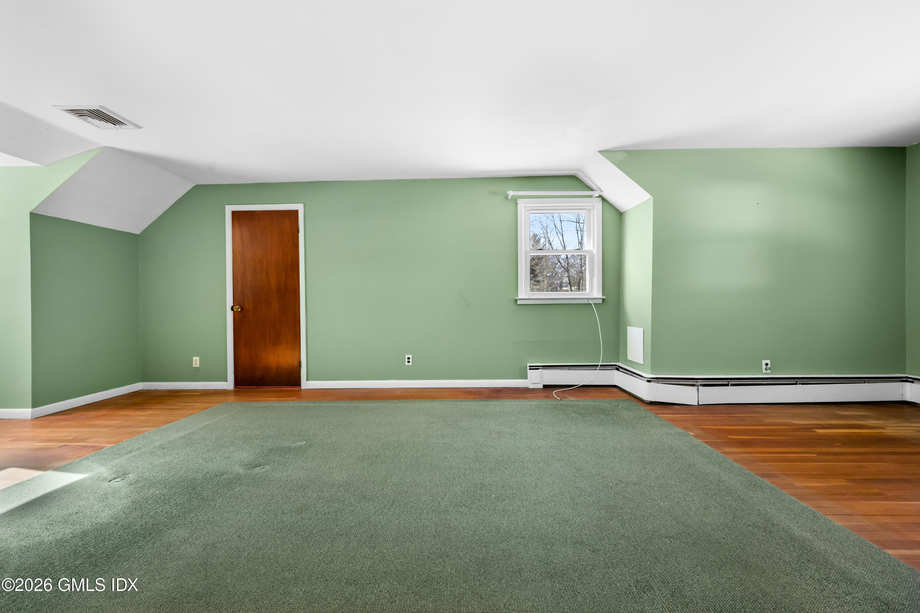 107 Stonehedge Drive