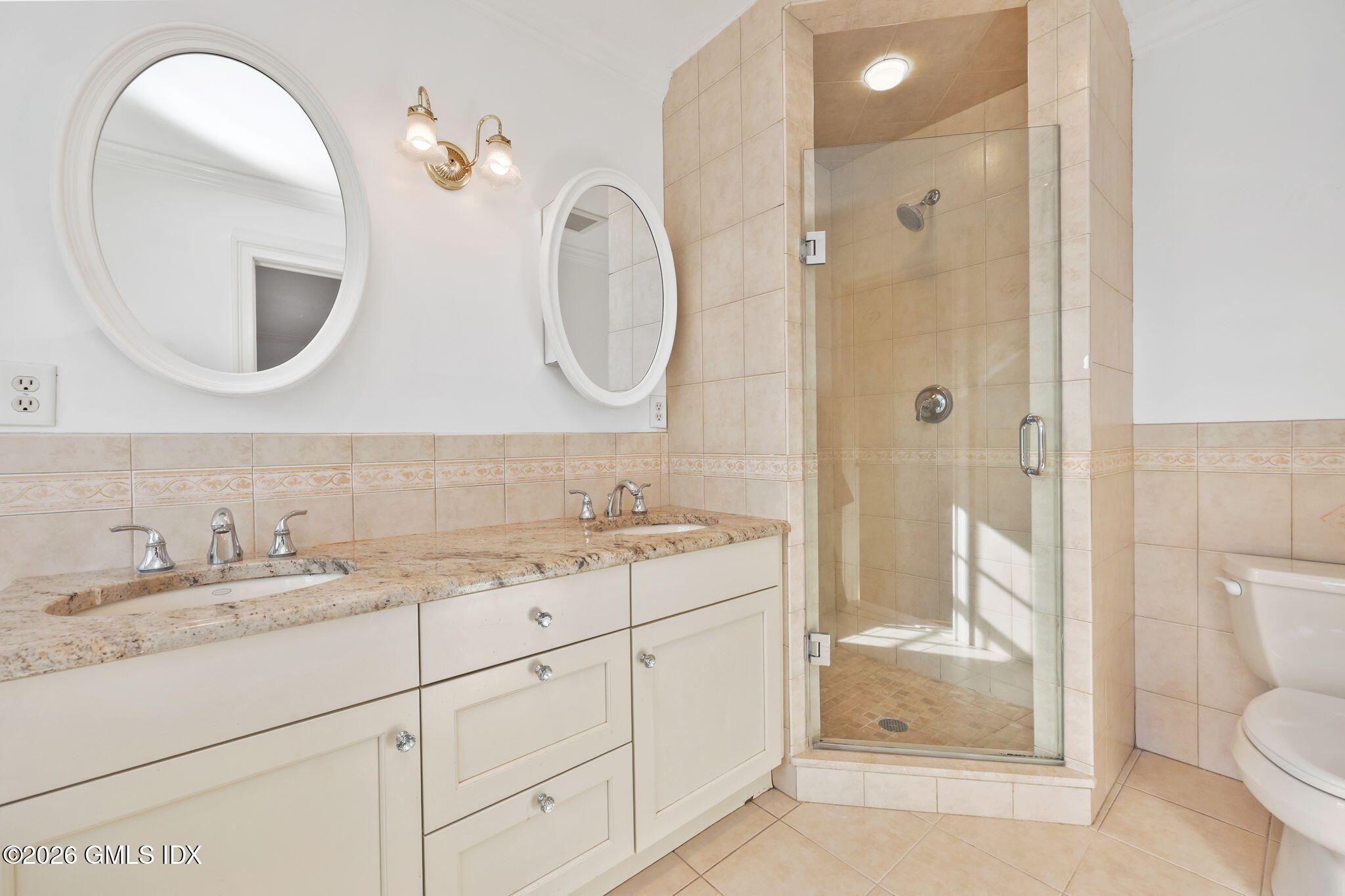 136 Josephine Evaristo Avenue UNIT B