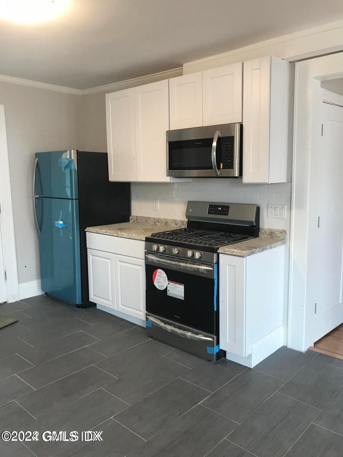 53 Richland Road Right