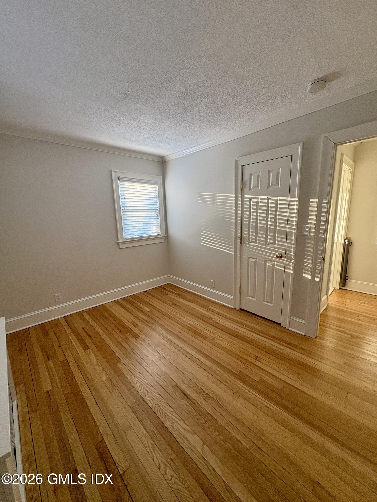 124 Pemberwick Road Left Side