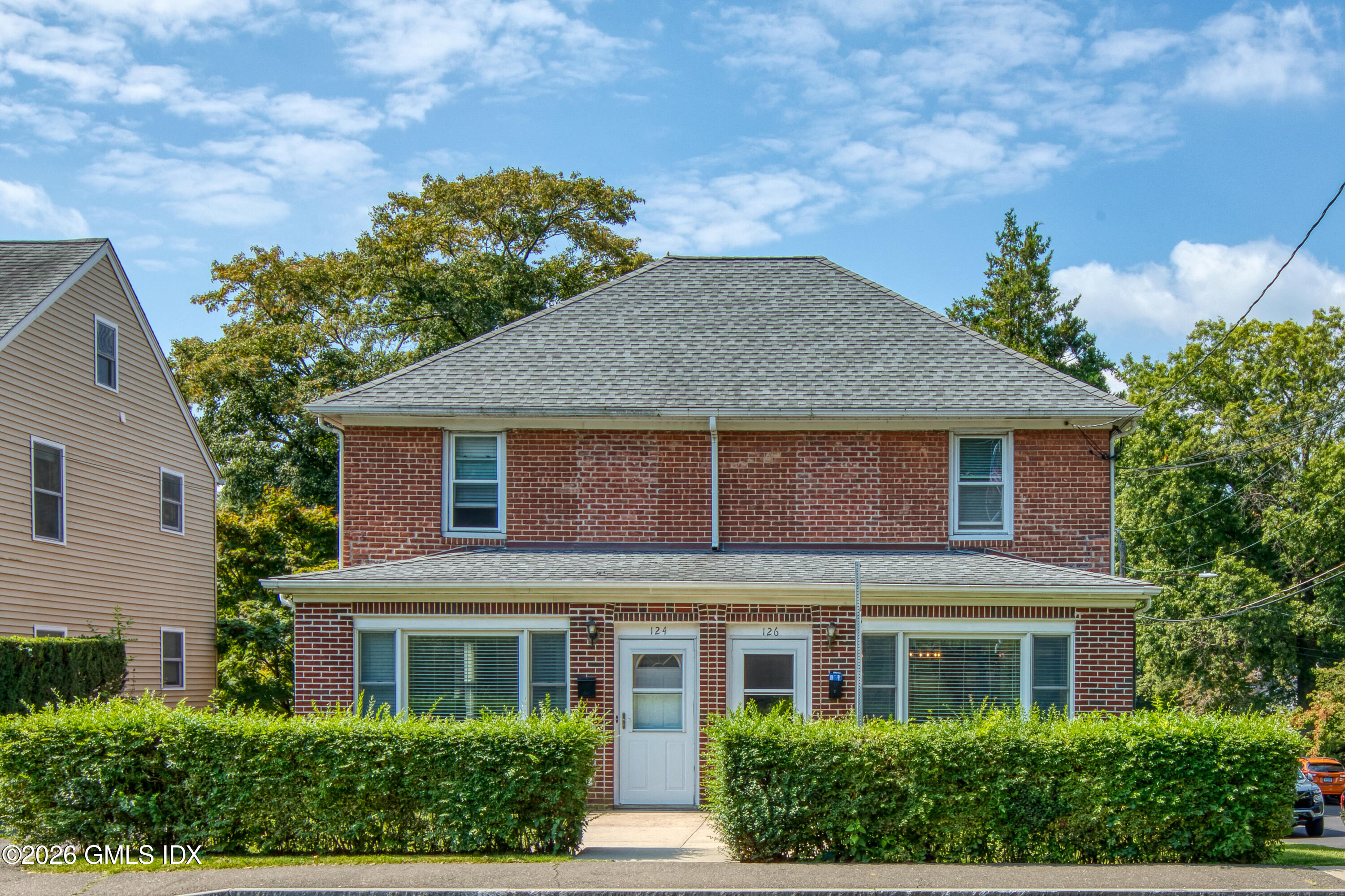 124 Pemberwick Road Left Side