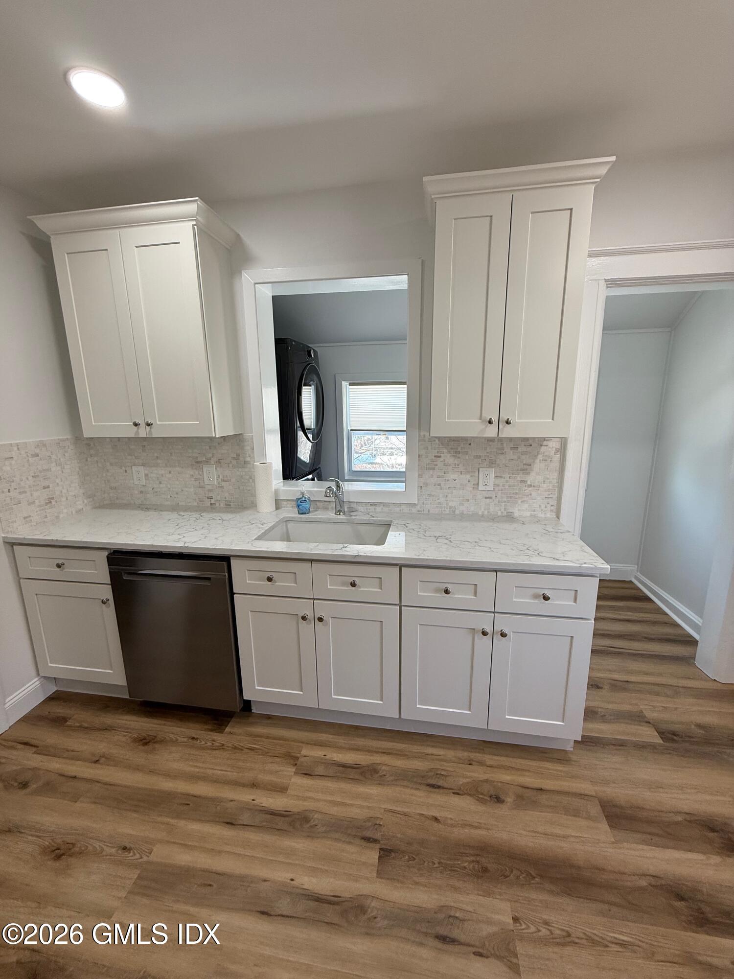 240 Hamilton Avenue 2