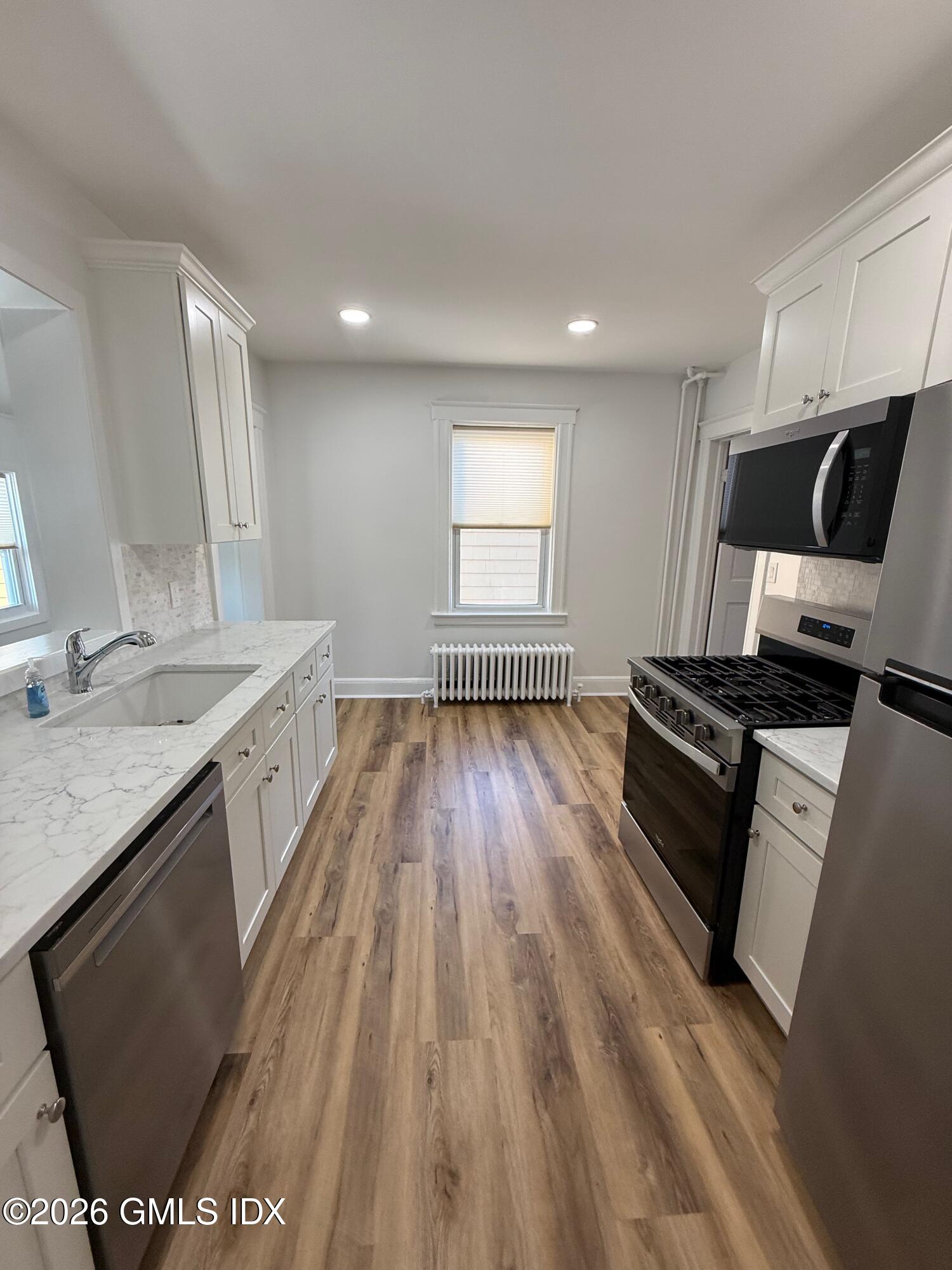 240 Hamilton Avenue 2