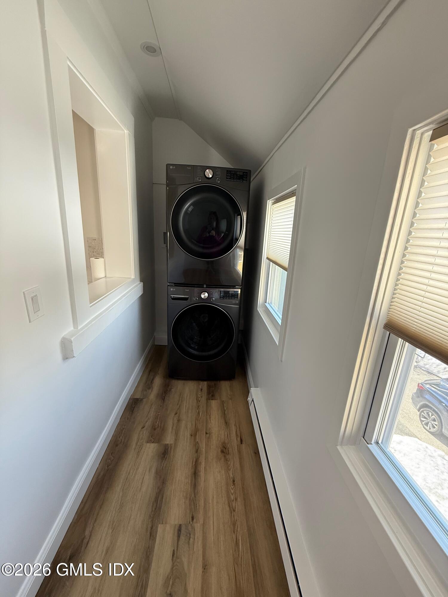 240 Hamilton Avenue 2