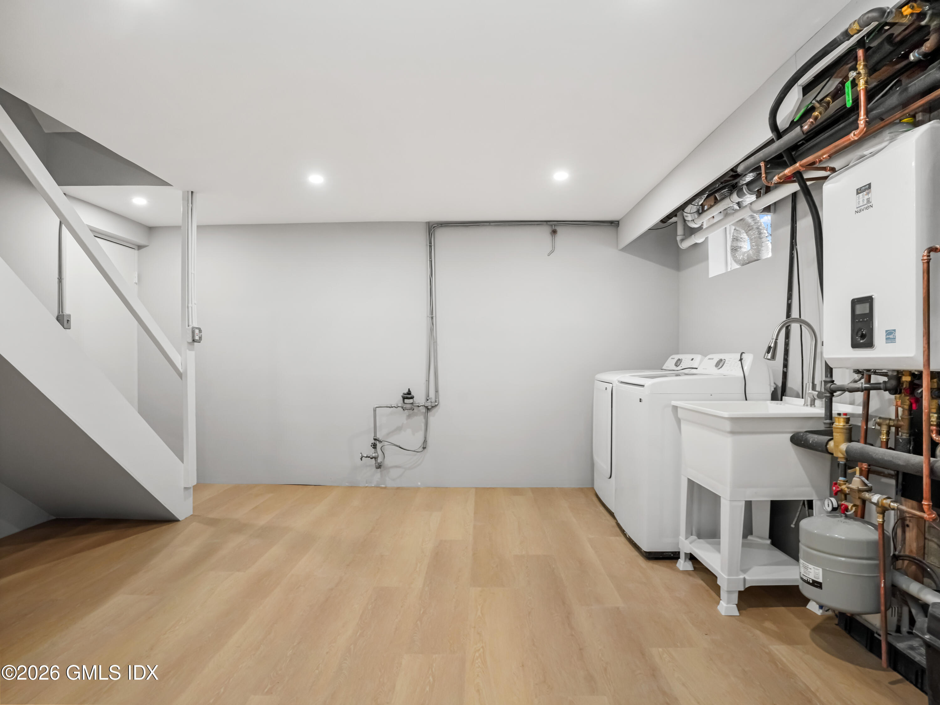 12 Artic Street Unit 1