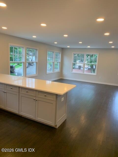 89 W View Street 2nd floor