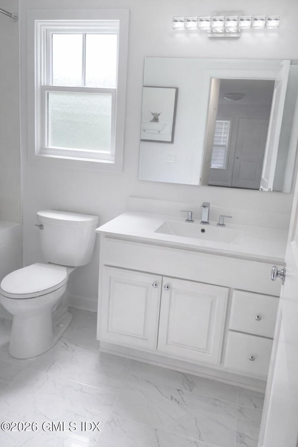 89 W View Street 2nd floor