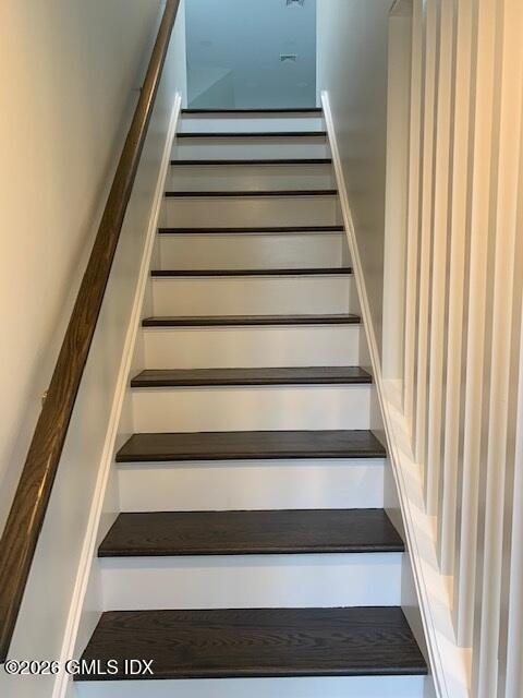 89 W View Street 2nd floor