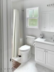 89 W View Street 2nd floor