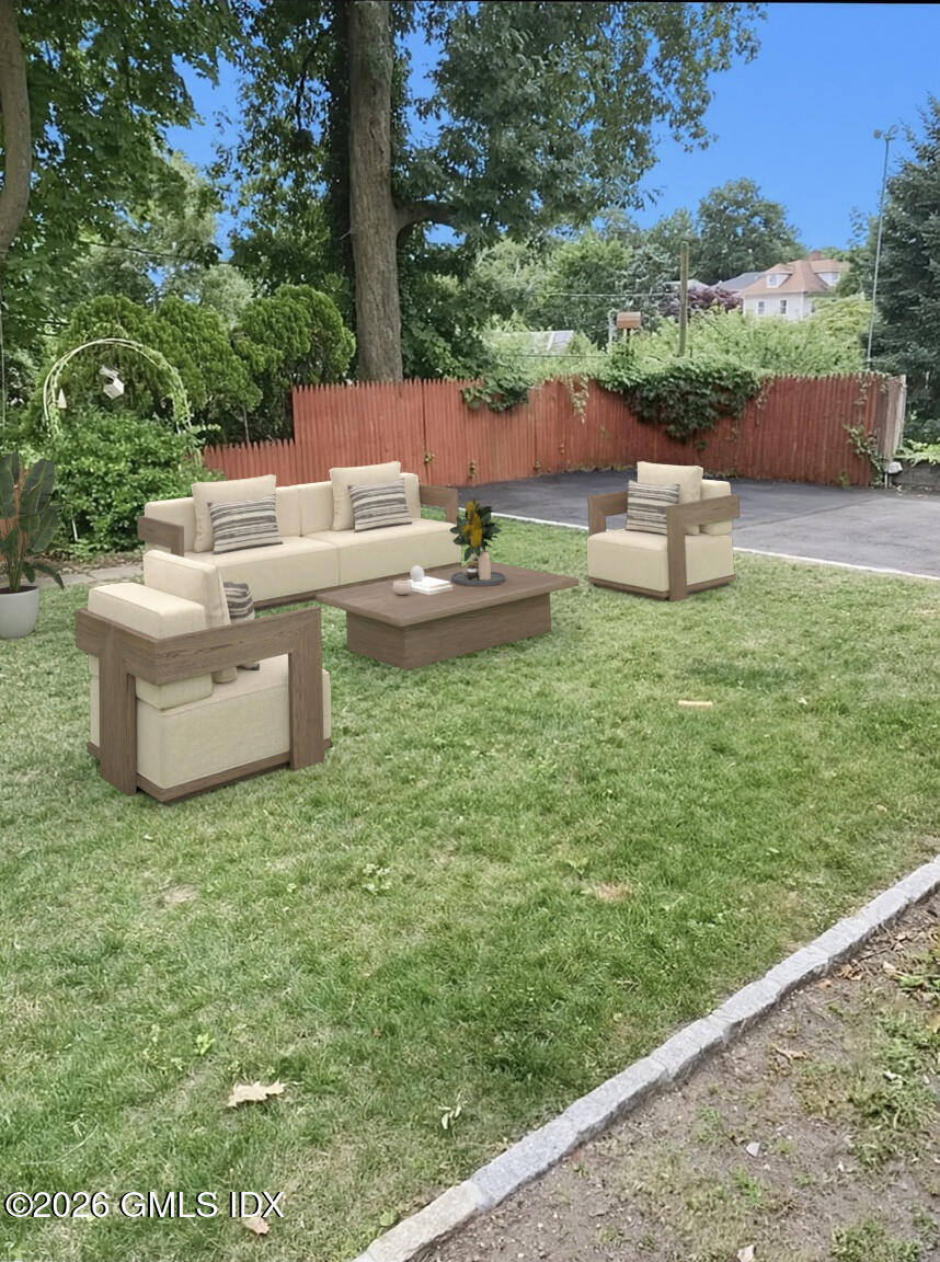 89 W View Street 2nd floor