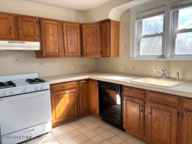45 Rodwell Avenue UNIT B