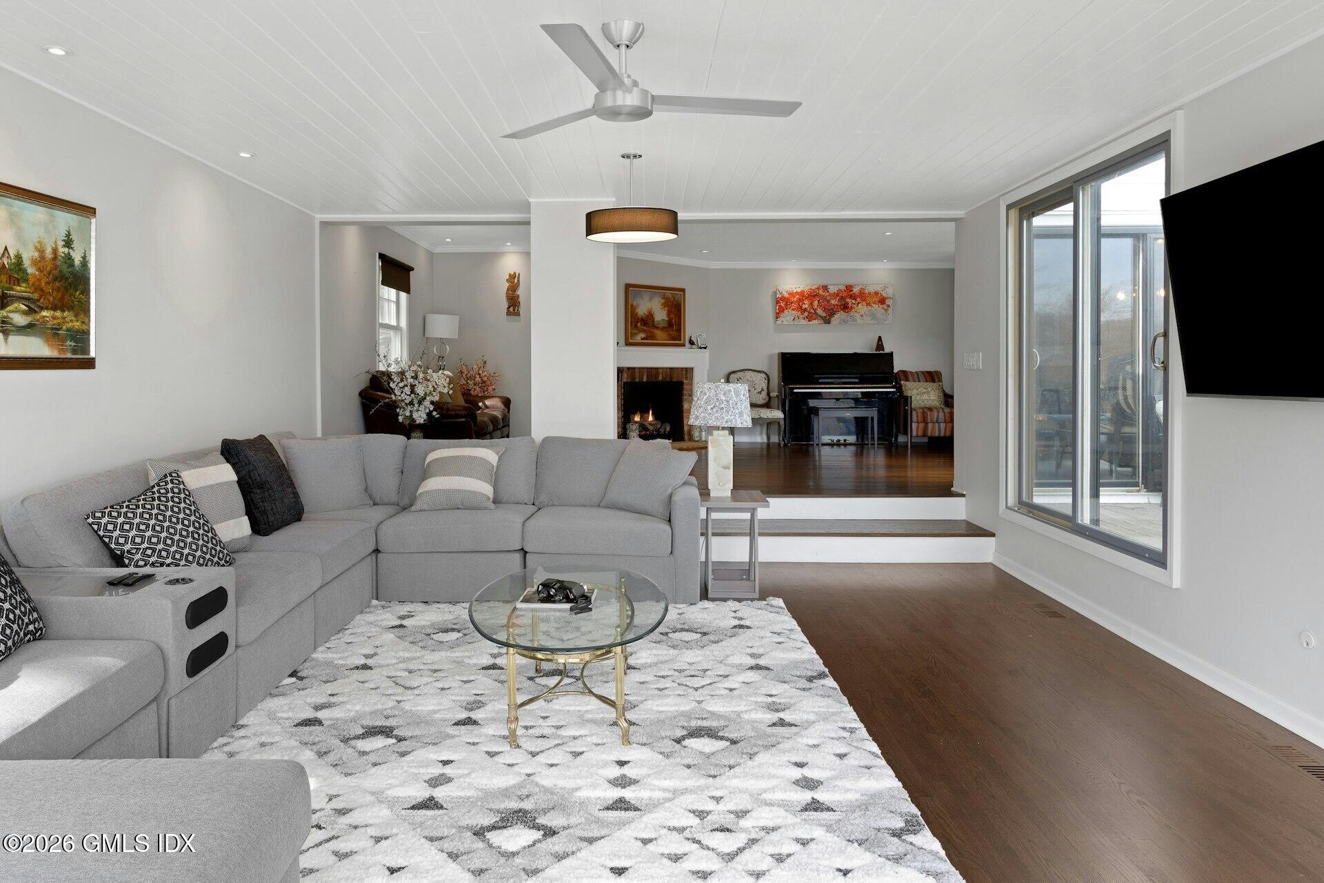 83 Burning Tree Road