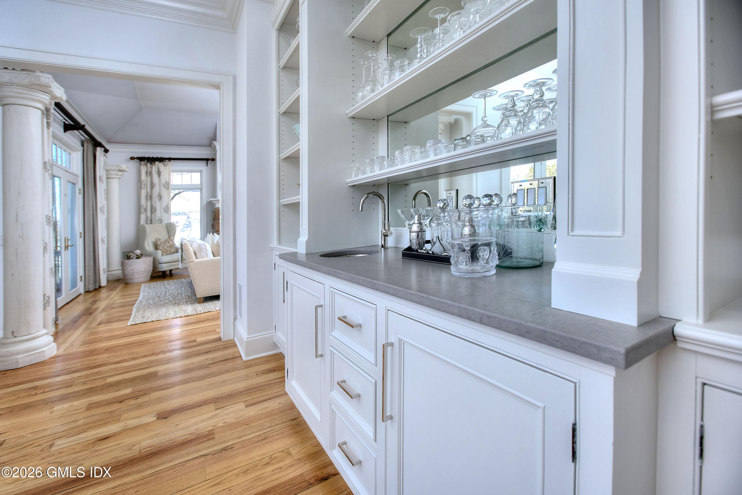 3 Shorehaven Road