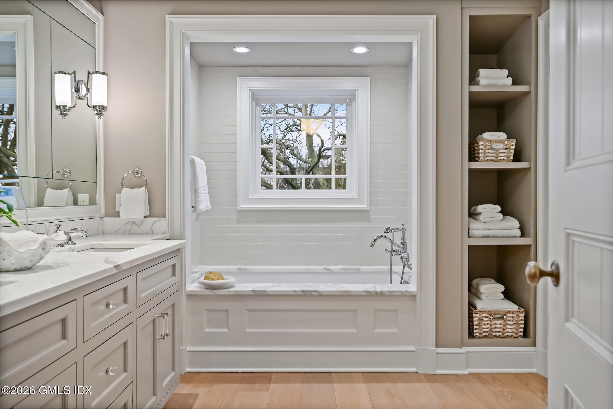 702 Steamboat Road UNIT 6