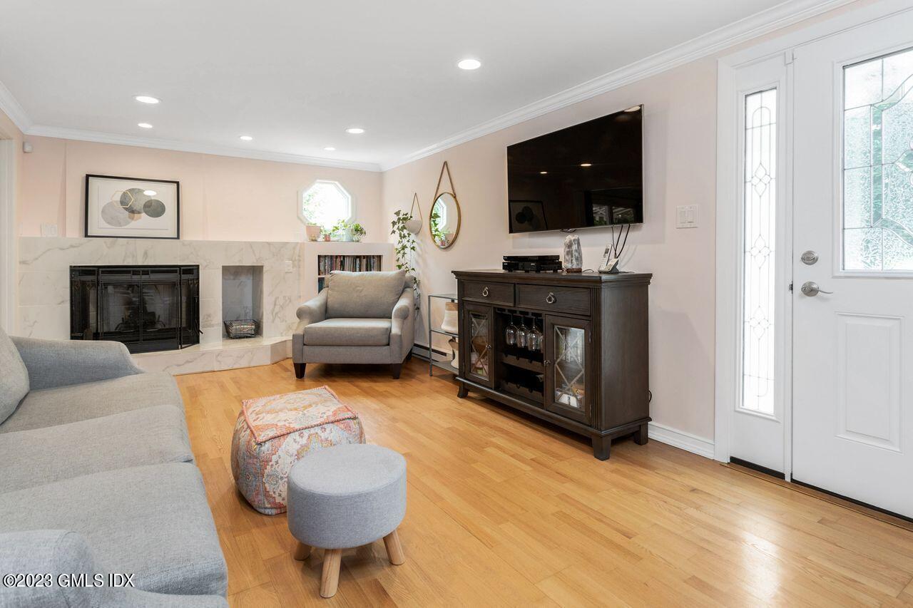 5 Wellington Place UNIT B