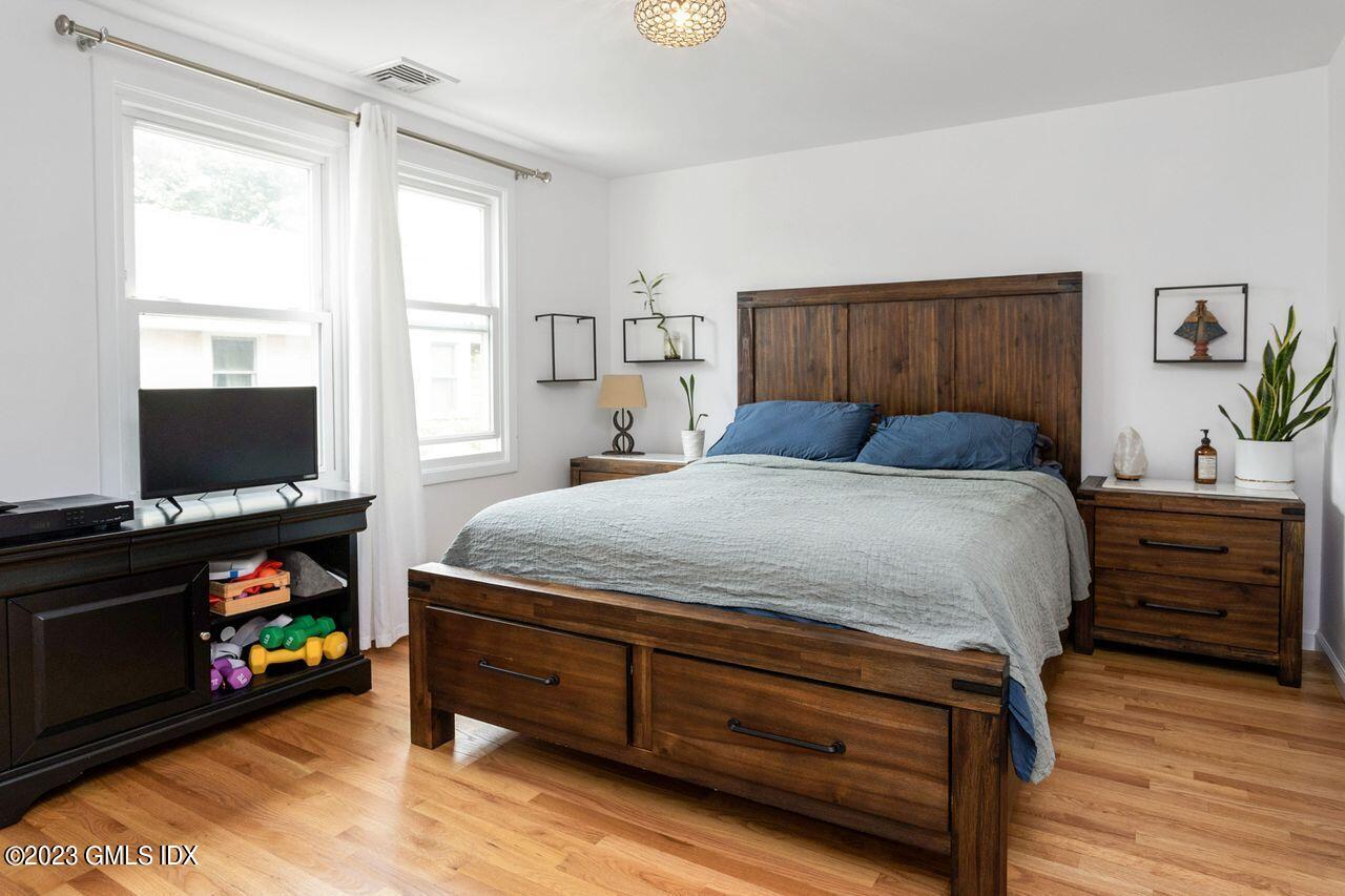 5 Wellington Place UNIT B