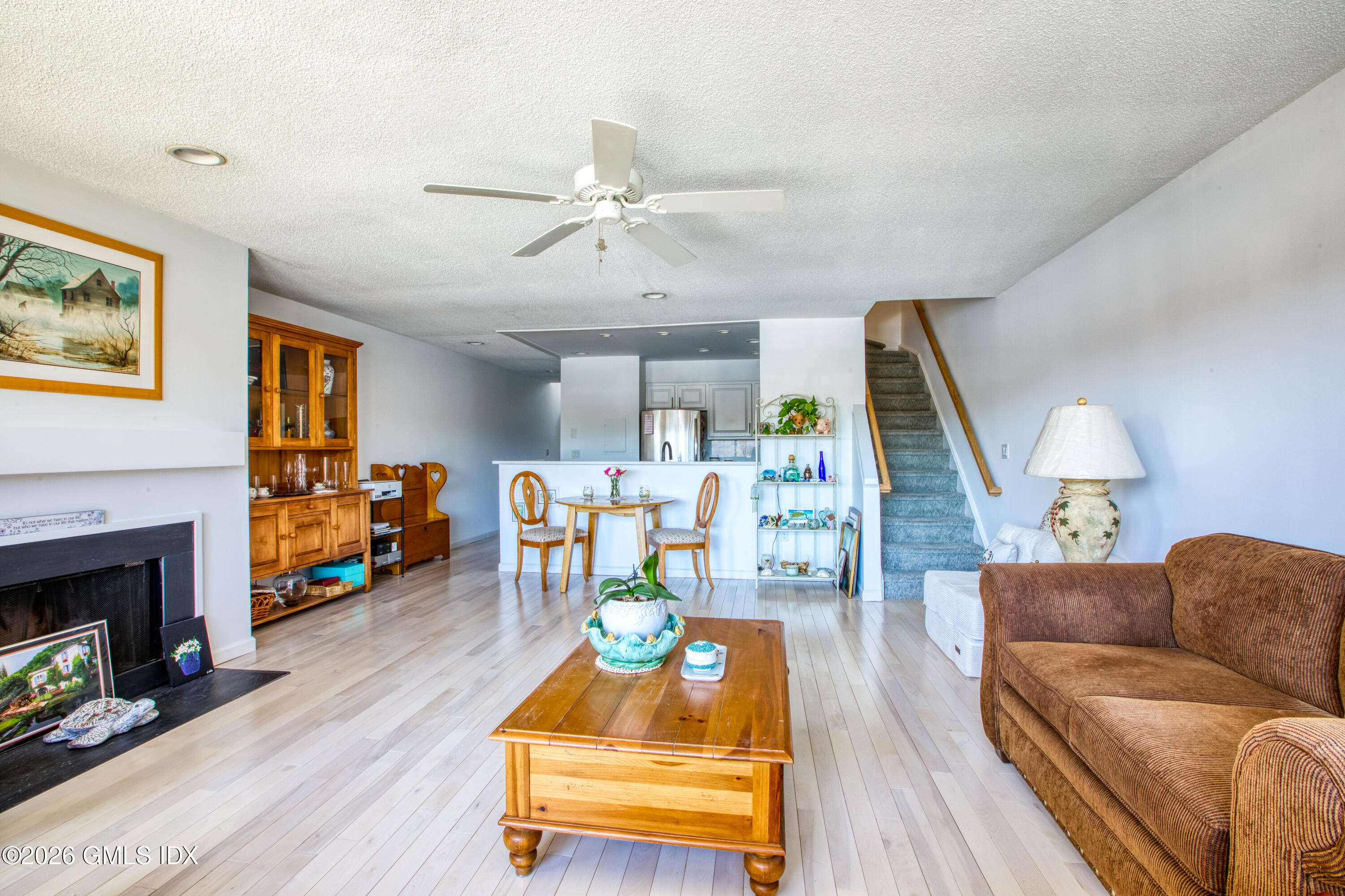 15 River Road UNIT 205