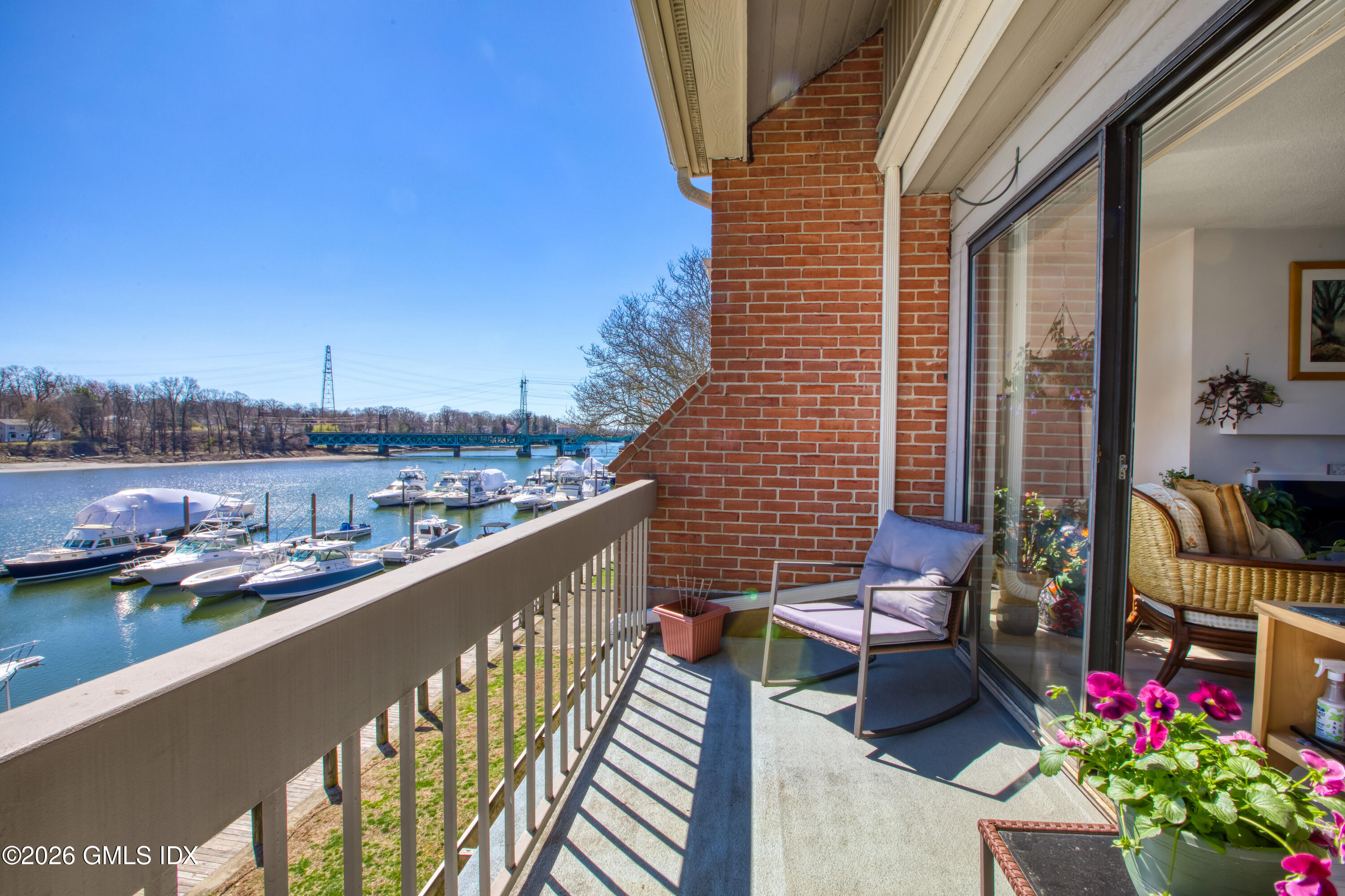 15 River Road UNIT 205