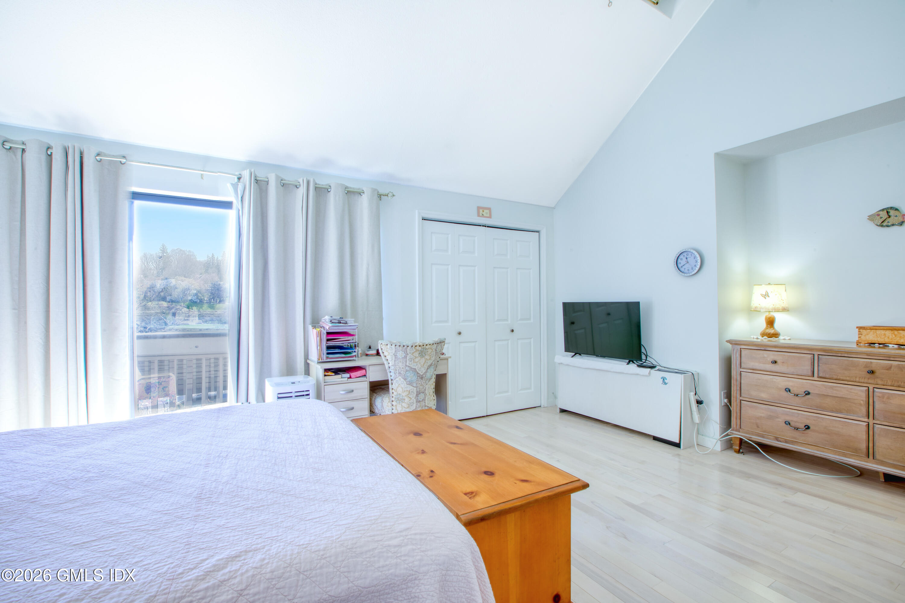 15 River Road UNIT 205