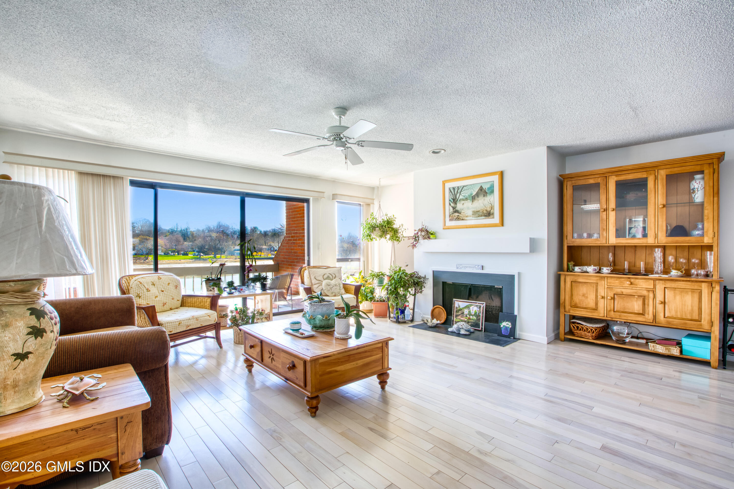 15 River Road UNIT 205