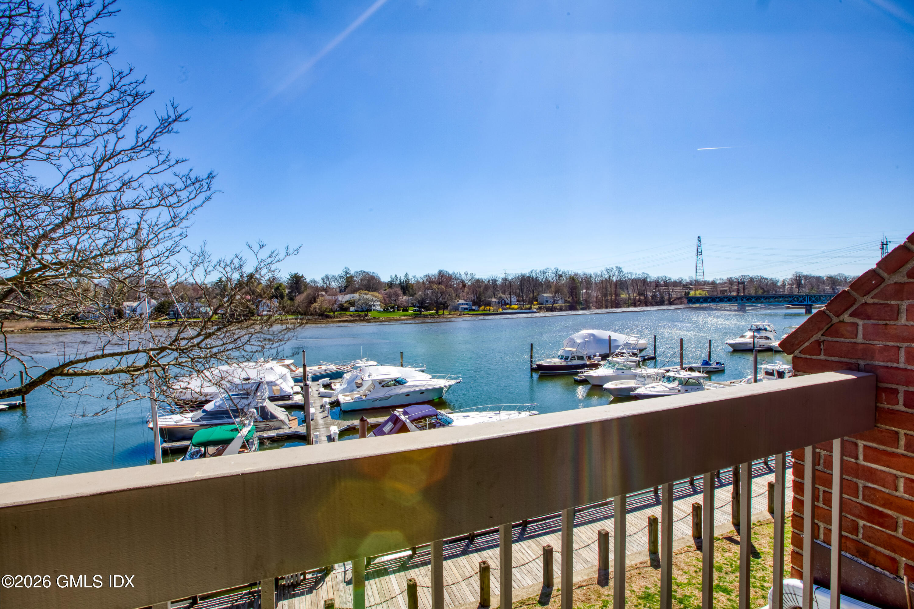 15 River Road UNIT 205
