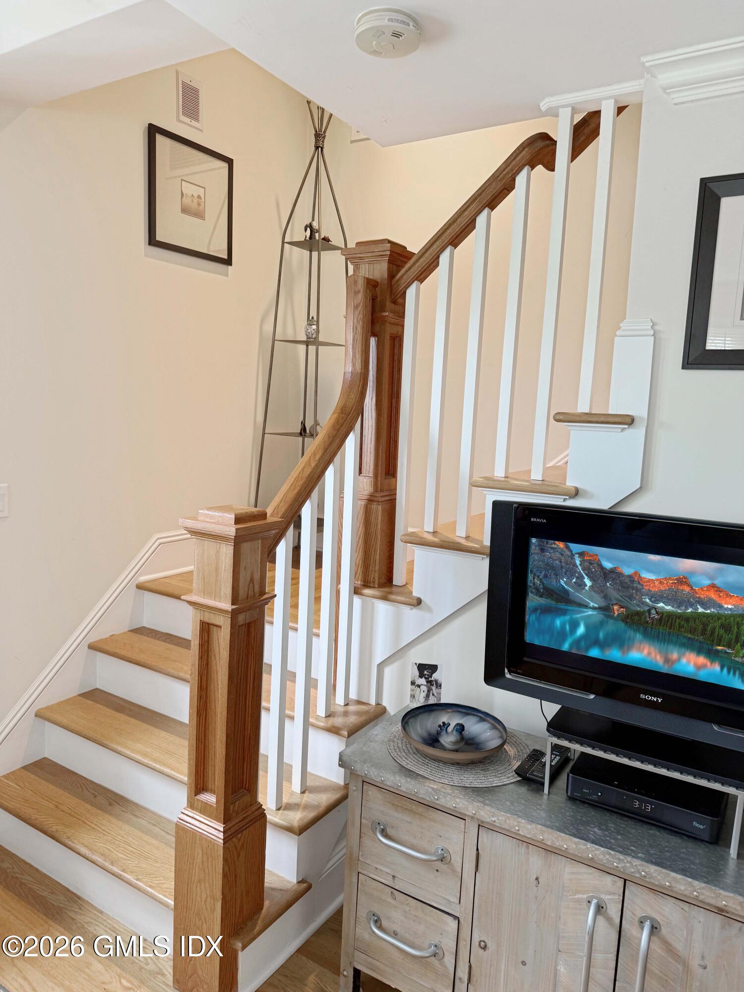 111 Havemeyer Place Carriage House
