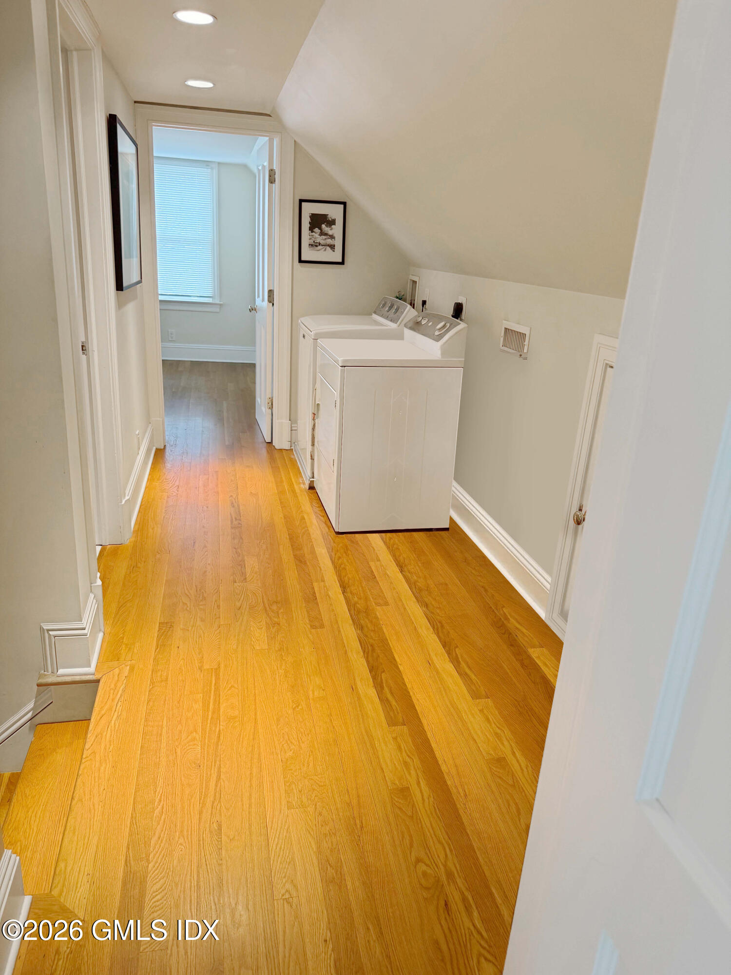 111 Havemeyer Place Carriage House