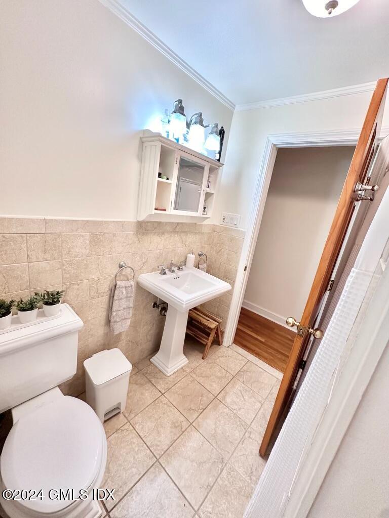 14 Idar Court 1
