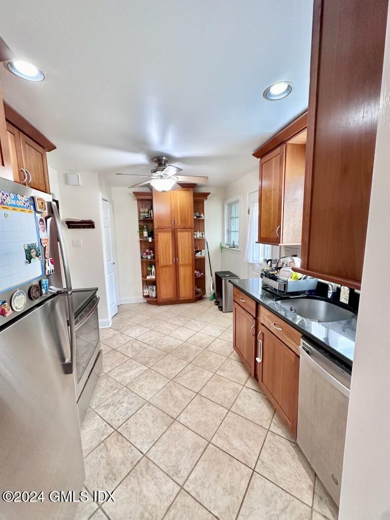 14 Idar Court 1