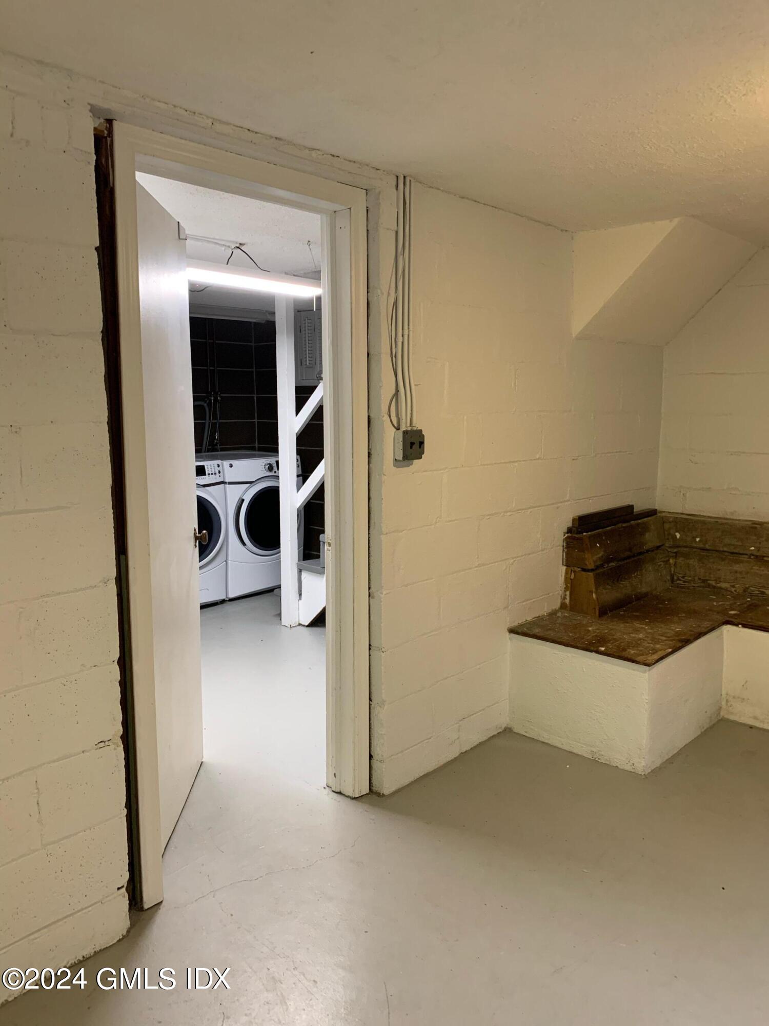14 Idar Court 1