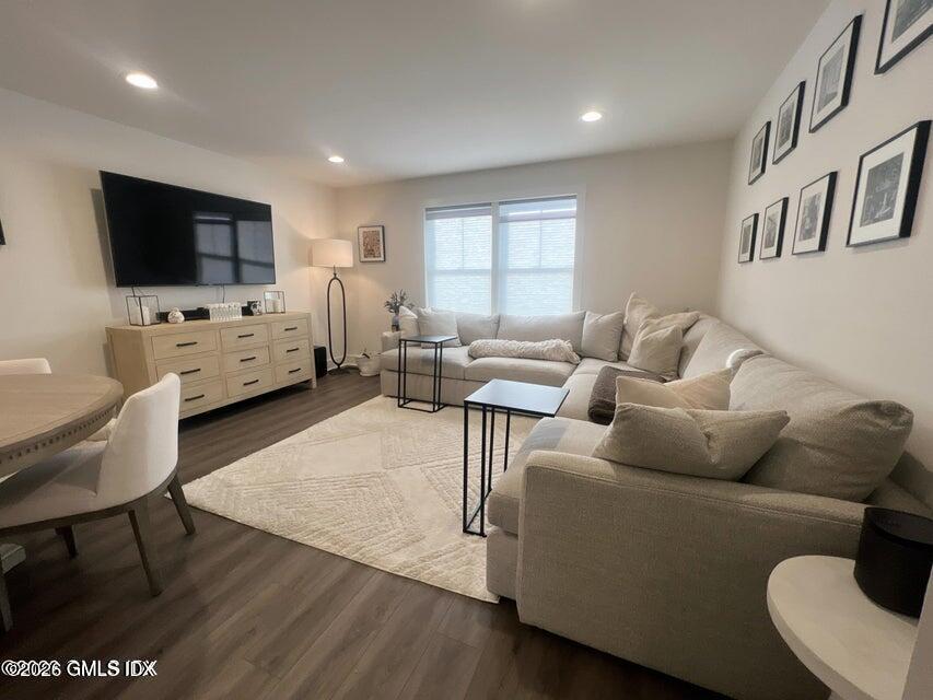 4 Orchard Street M