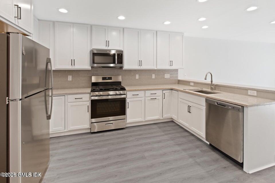 4 Orchard Street M