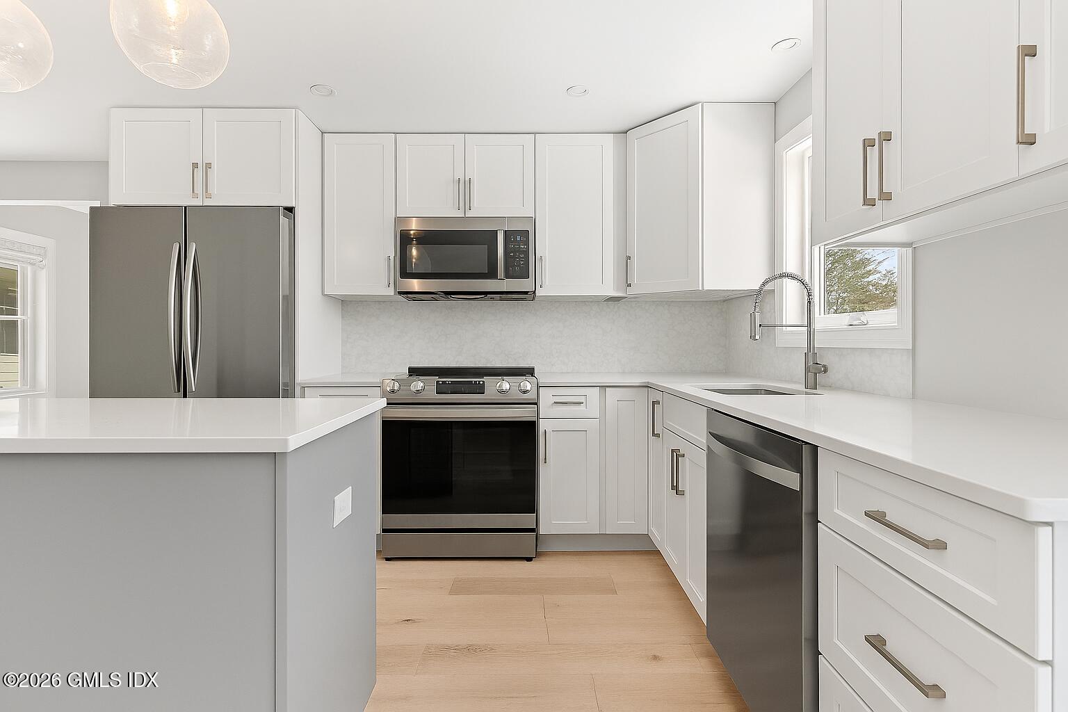 14 Cos Cob Avenue Unit: 3